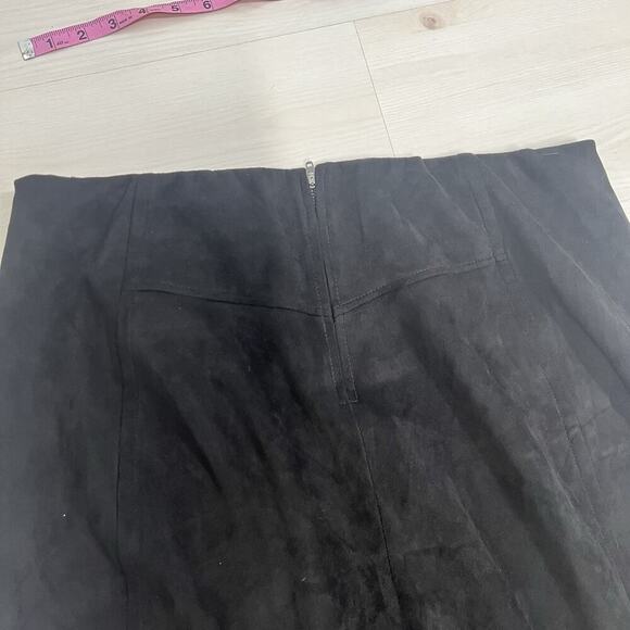 Free People We the Free Black Real Deal Slit Hem Flare Pant 33 Faux Suede HR - Picture 6 of 13